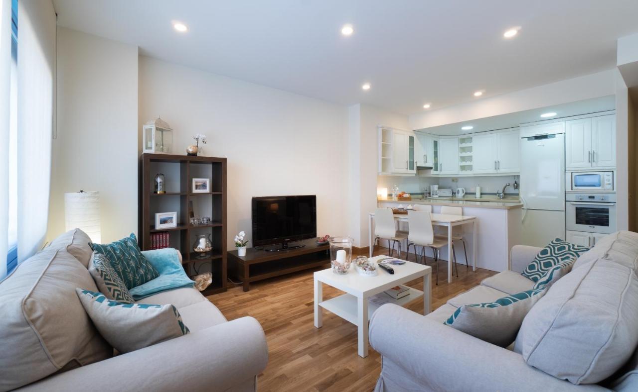 Malaga Centro Maria Zambrano Apartman Kültér fotó