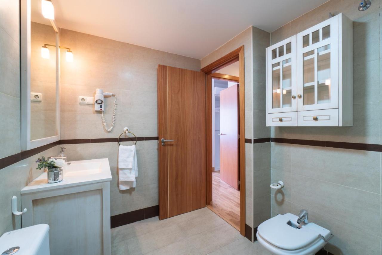 Malaga Centro Maria Zambrano Apartman Kültér fotó